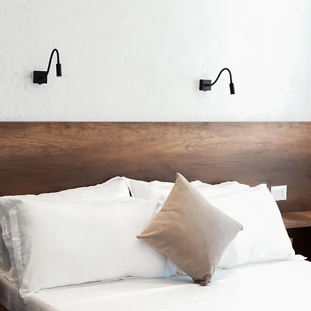 فندق مبيت وإفطار Marina 3*