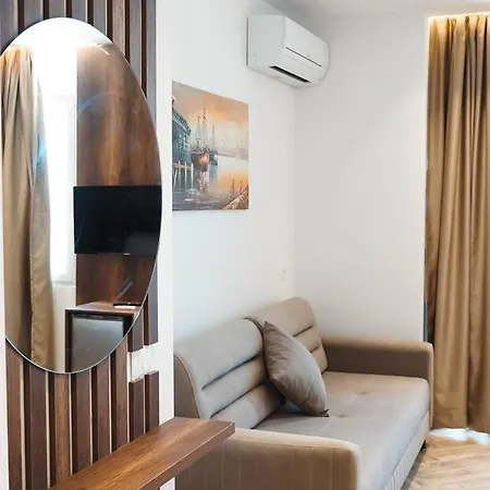 فندق مبيت وإفطار Marina دراس