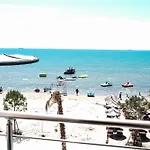 Marina Bed & Breakfast 3*