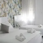 Marina Bed & Breakfast 3*